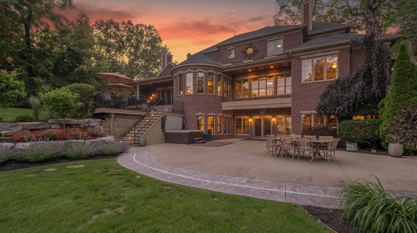 luxury lakefront real estate West MI