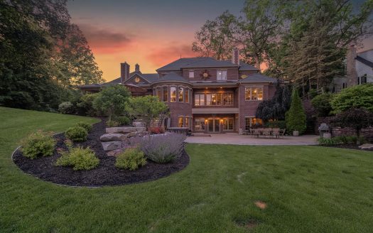 Goguac lake house - waterfront real estate for sale Battle Creek