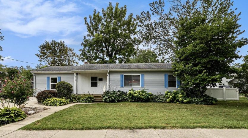South Haven home for sale near Lake Michigan beach
