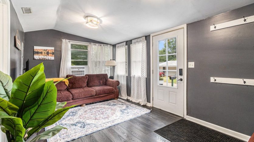 Southwest Michigan lake homes