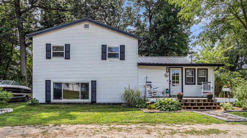 Paw Paw home with Lake Brownwood access