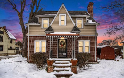 historic lake home in Paw Paw