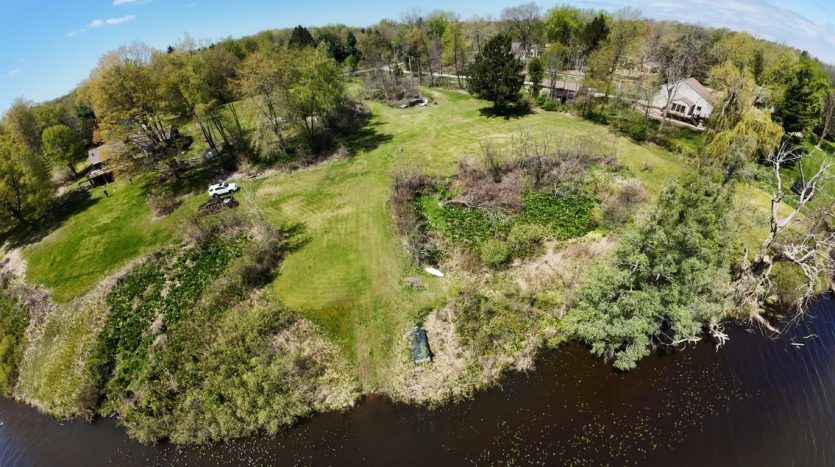lakefront acreage on Sonoma Lake in Calhoun County